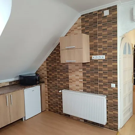 Euro Apartment